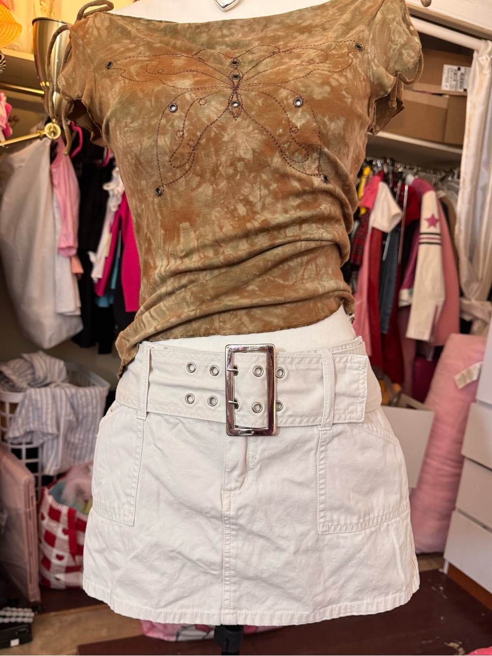 Y2K CHUNKY BELTED MINI SKIRT BEIGE KHAKI  🤍🤍